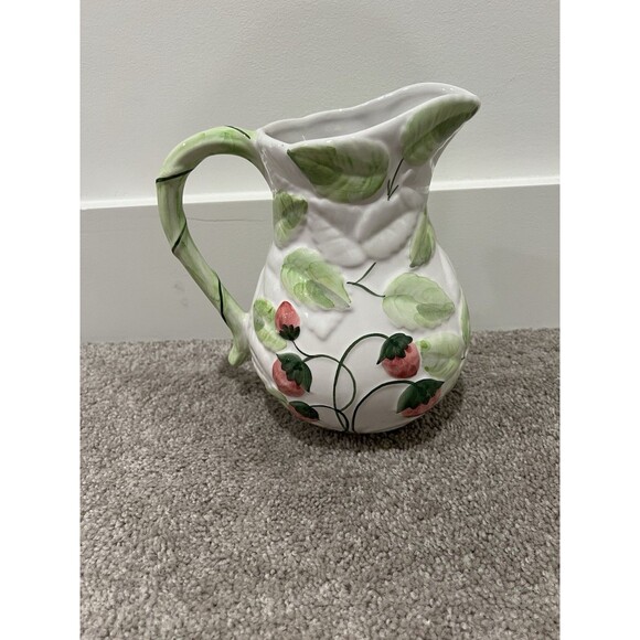 Vintage 1980s Embossed Strawberry Pitcher Made‎ In Portugal Zrike Morangos - Picture 1 of 8
